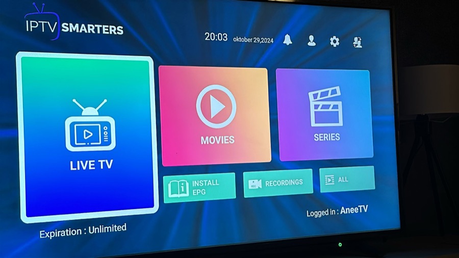 IPTV Smarters op een Smart TV met Live TV, Movies en Series